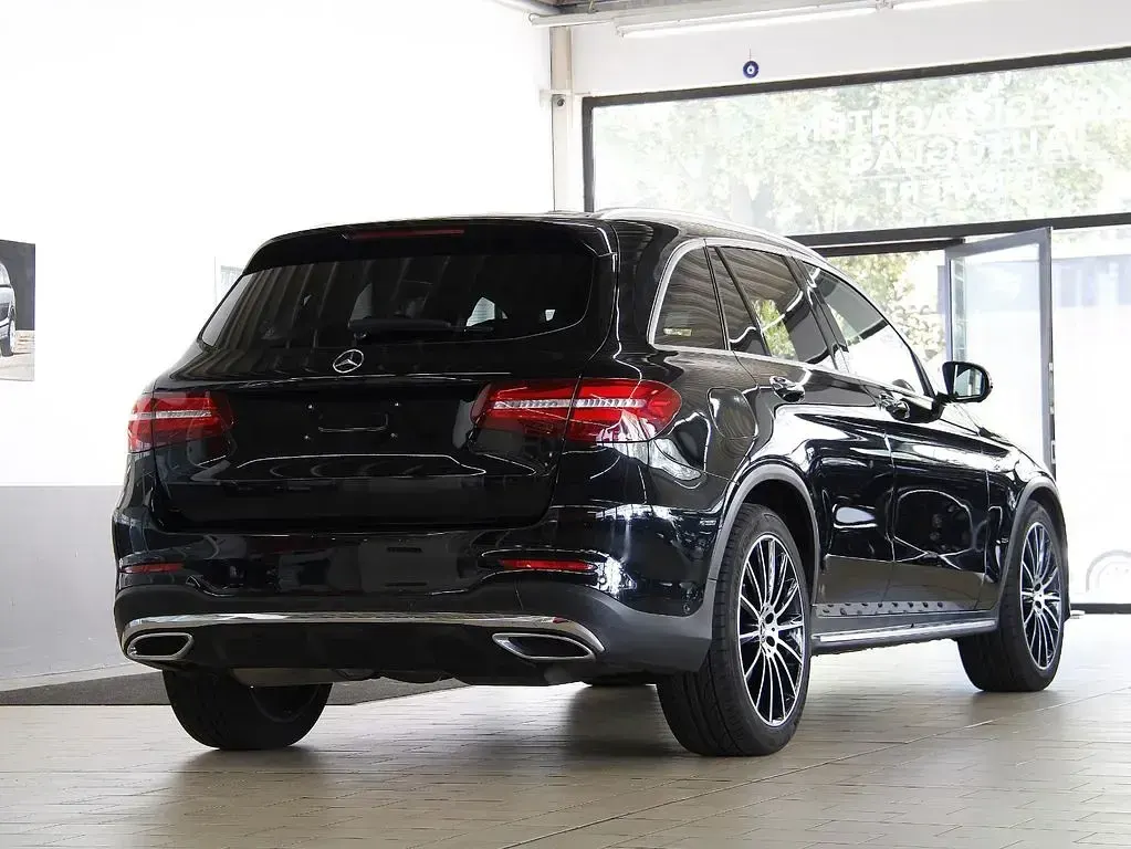 Gebraucht Mercedes GLC350 AMG 258 PS (189 kW) 2019 Schwarz SUV