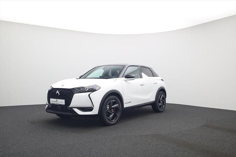 Weiß Gebraucht 2021 DS Automobiles DS3 Crossback Performance SUV | 18.790 € (Fairer Preis) - Bild 1/3
