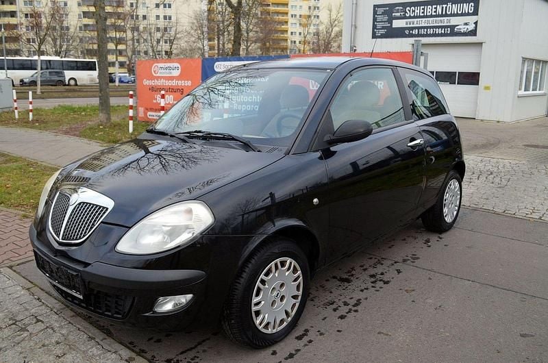 Schwarz Gebraucht 2006 Lancia Ypsilon Kleinwagen | 1.600 € (Fairer Preis) - Bild 1/4