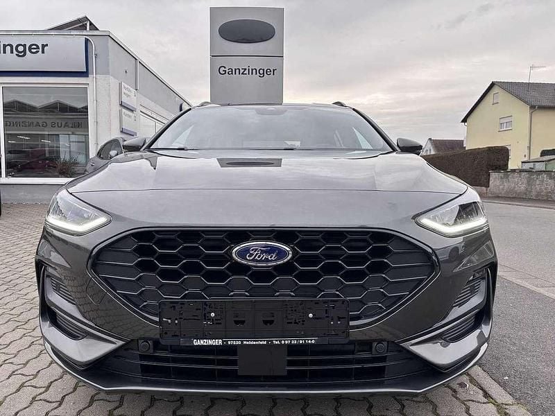 Neu Ford Focus ST-Line X 155 PS (114 kW) 2025 Magneticgraumetallic Kombi