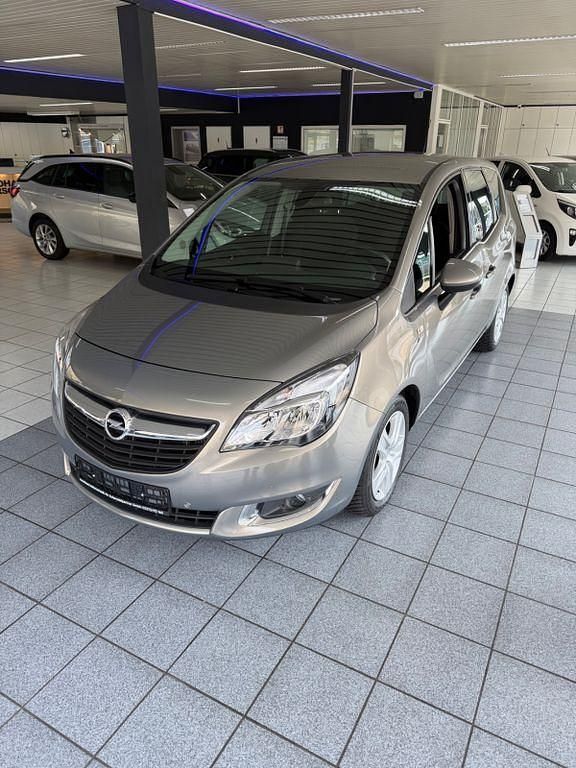 Gebraucht Opel Meriva drive 140 PS (102 kW) 2016 Braun Van / Kleinbus