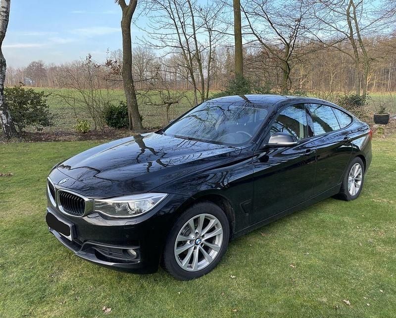 Schwarz Gebraucht 2014 BMW 318 Gran Turismo Limousine | 9.000 € (Guter Preis) - Bild 1/4