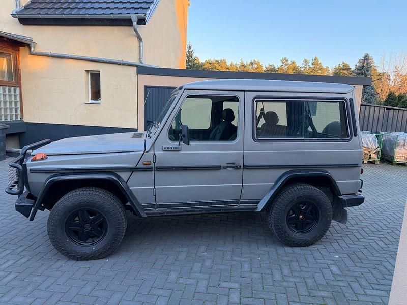 Gebraucht Mercedes G280 150 PS (110 kW) 1987 Grau SUV
