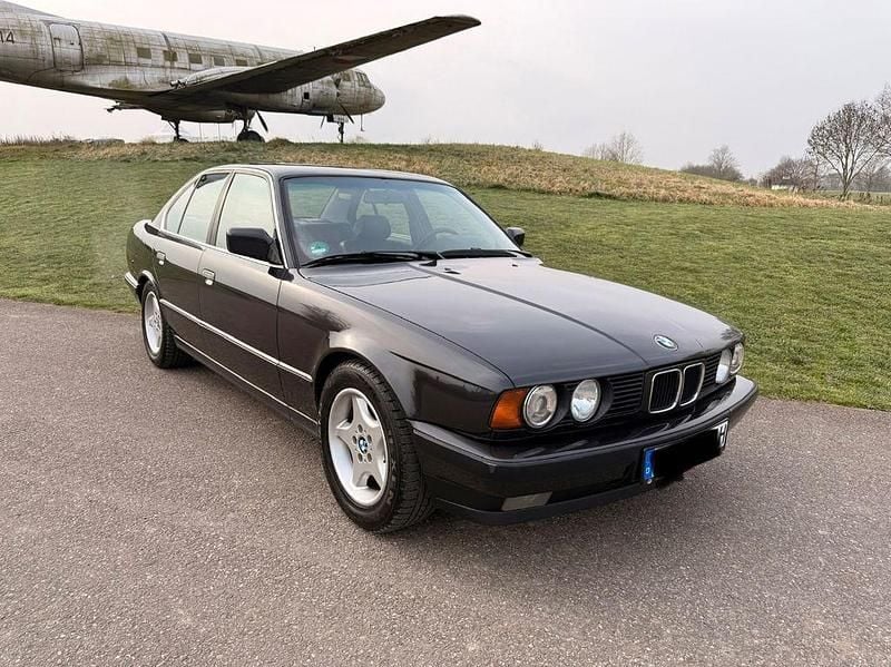 Gebraucht BMW 535 Performance 211 PS (155 kW) 1992 Schwarz Limousine