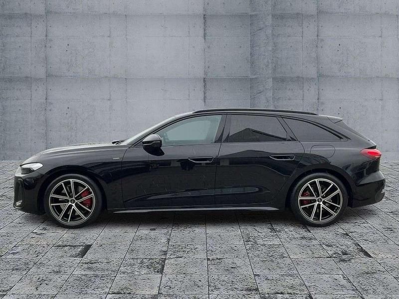 Gebraucht Audi A5 S-Line 299 PS (219 kW) 2025 Mythosschwarz metallic Kombi