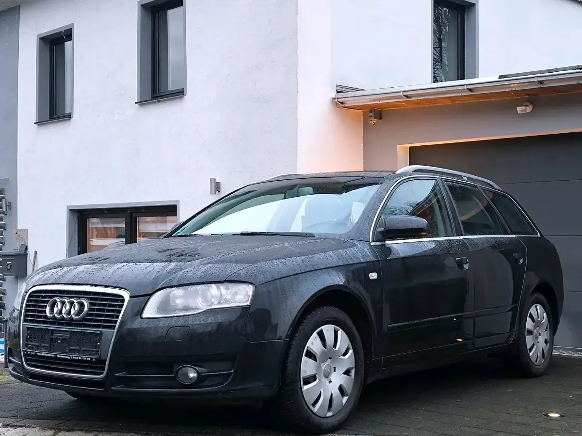 Gebraucht Audi A4 140 PS (102 kW) 2007 Schwarz Kombi