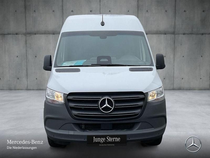 Gebraucht Mercedes Sprinter 170 PS (125 kW) 2025 Weiß Van