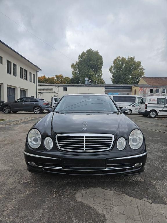 Gebraucht Mercedes E350 272 PS (200 kW) 2005 Schwarz Limousine