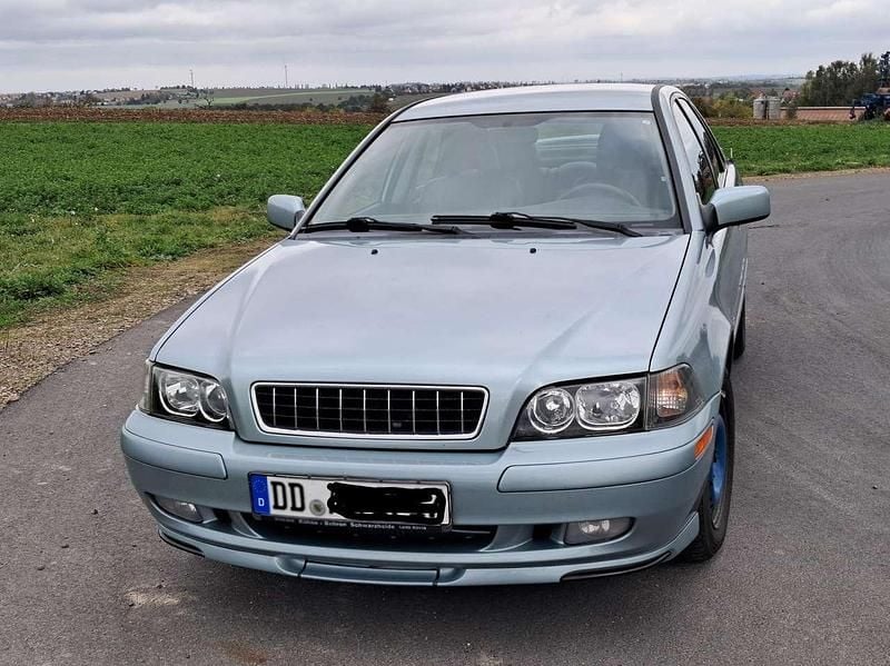 Blau Gebraucht 2003 Volvo S40 Limousine | 3.000 € (Teuer) - Bild 1/4