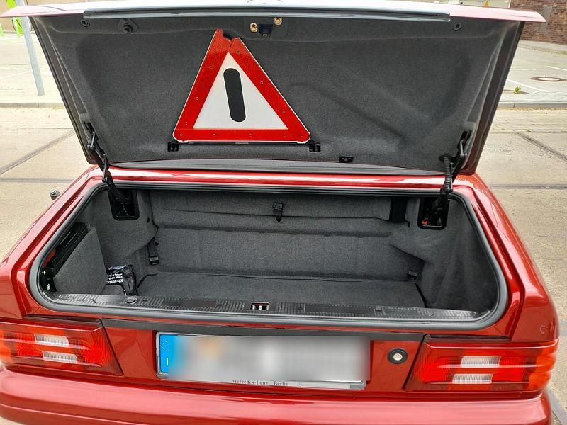 Rot Gebraucht 1998 Mercedes 320 Cabrio | 17.500 € - Bild 1/4