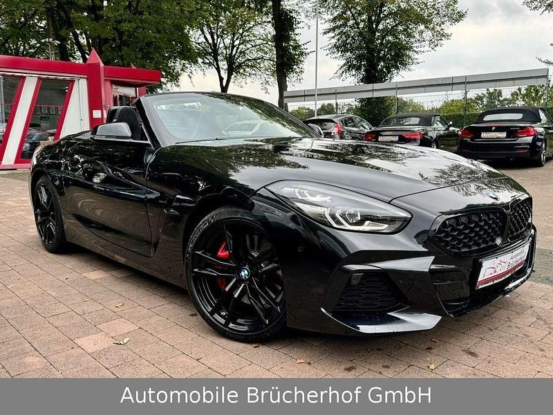 Gebraucht BMW Z4 M Sport 258 PS (189 kW) 2022 Saphirschwarz metallic Cabrio