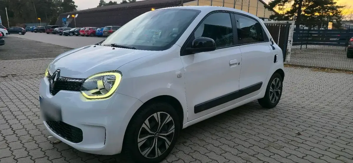 Gebraucht Renault Twingo 62 kW (85 PS) 2026 Weiß Kleinwagen