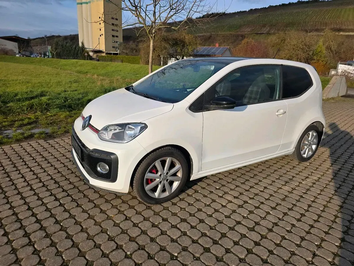 Gebraucht VW up! Beats 115 PS (84 kW) 2018 Weiß Kleinwagen