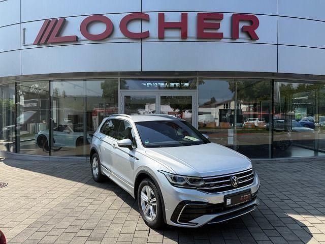 Reflexsilber metallic Gebraucht 2023 VW Tiguan R-line SUV | 39.890 € (Fairer Preis) - Bild 1/4