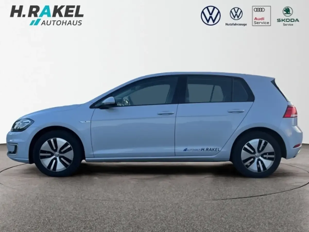 Gebraucht VW e-Golf 100 kW (136 PS) 2018 Kleinwagen