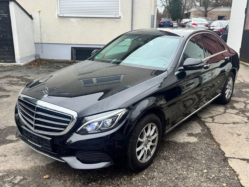 Schwarz Gebraucht 2015 Mercedes C200 Limousine | 17.990 € (Guter Preis) - Bild 1/4