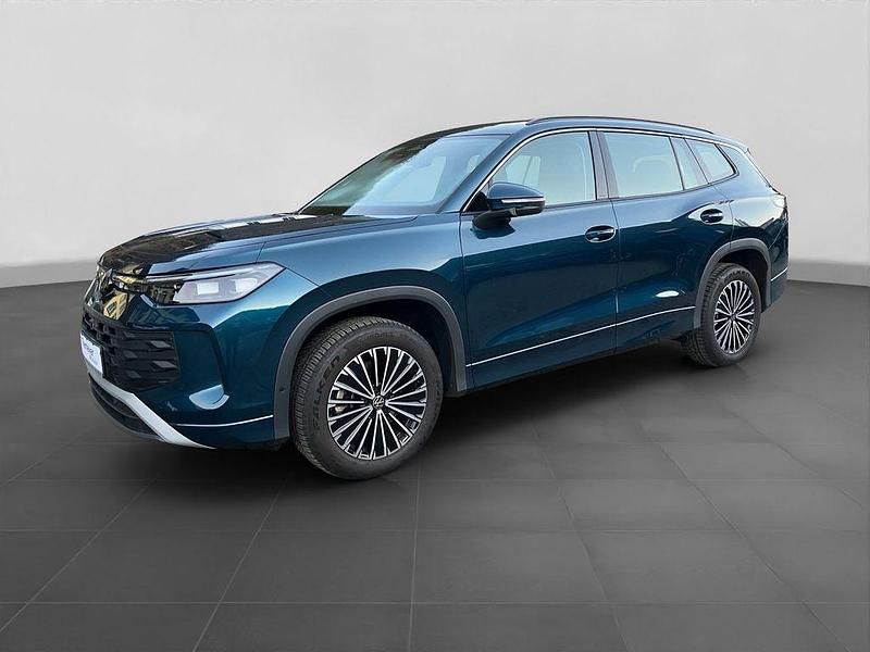 Gebraucht VW Tayron Life 193 PS (141 kW) 2025 Blau SUV