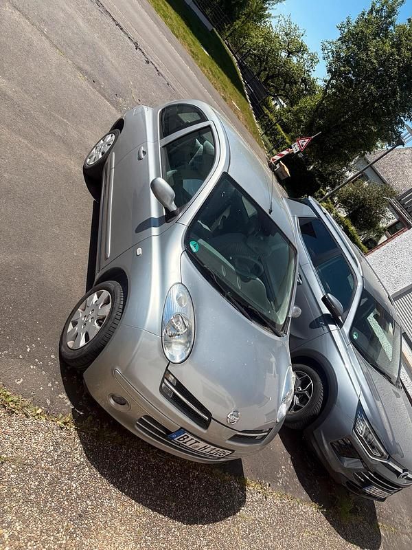 Grau Gebraucht 2006 Nissan Micra City Kleinwagen | 1.300 € (Guter Preis) - Bild 1/4
