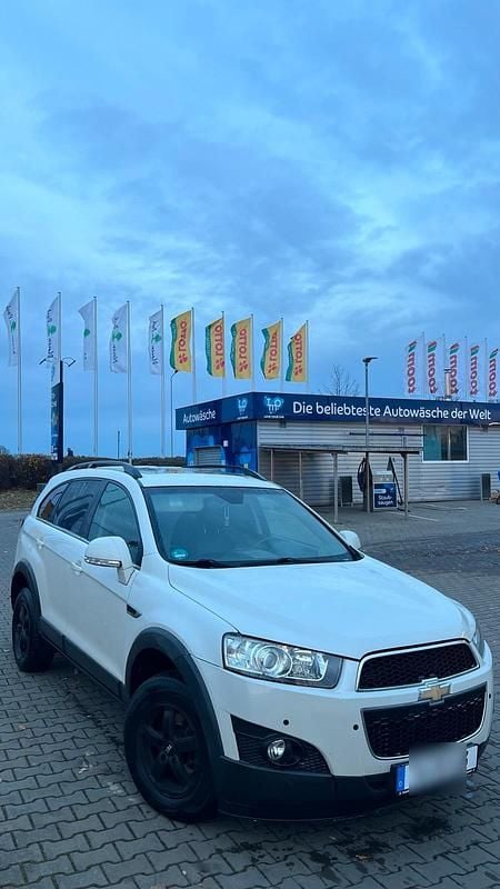 Gebraucht Chevrolet Captiva 163 PS (119 kW) 2012 Weiß SUV
