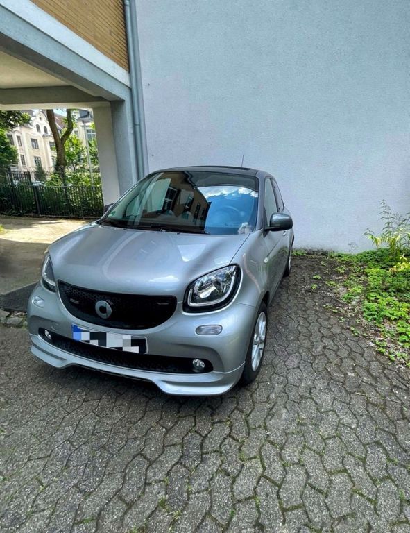 Silber Gebraucht 2017 Smart ForFour Brabus Xclusive Kleinwagen | 17.500 € (Fairer Preis) - Bild 1/4