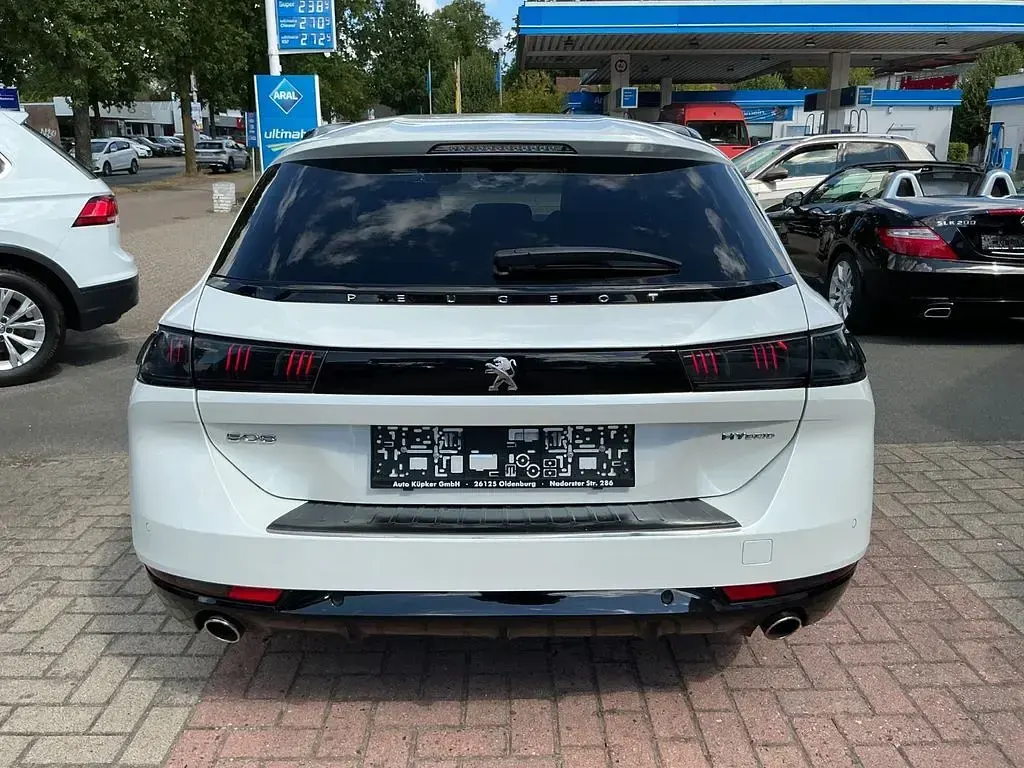Gebraucht Peugeot 508 SW Allure 181 PS (133 kW) 2021 Weiß Kombi