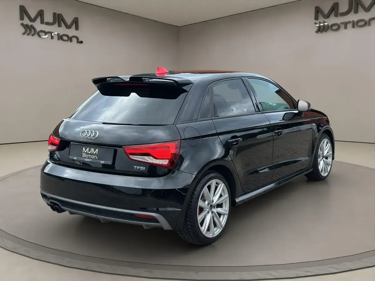 Gebraucht Audi A1 Sportback S-Line 192 PS (141 kW) 2017 Schwarz Kleinwagen