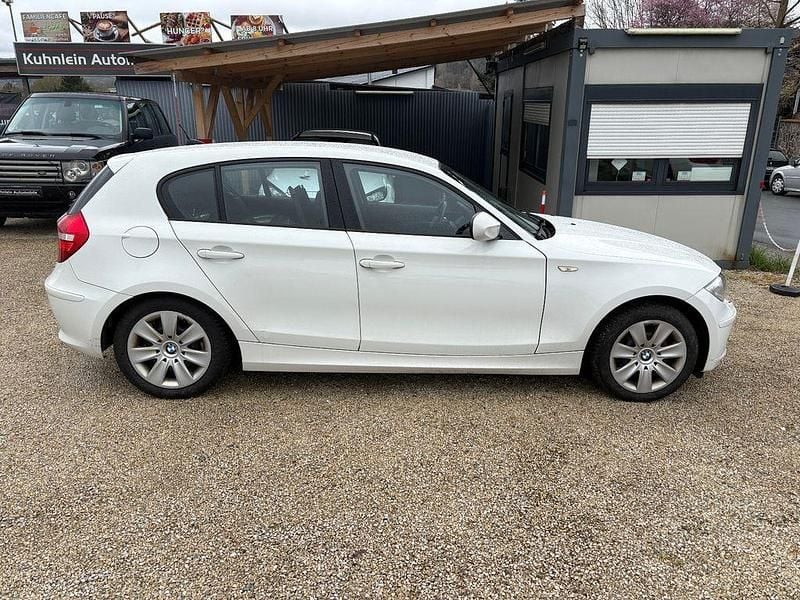 Gebraucht BMW 118 Efficient Dynamics 143 PS (105 kW) 2010 Weiß Kleinwagen