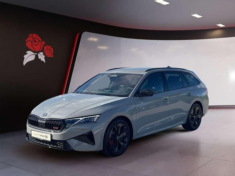 Stahlgrau Gebraucht 2025 Skoda Octavia RS Kombi | 42.989 € (Fairer Preis) - Bild 1/4