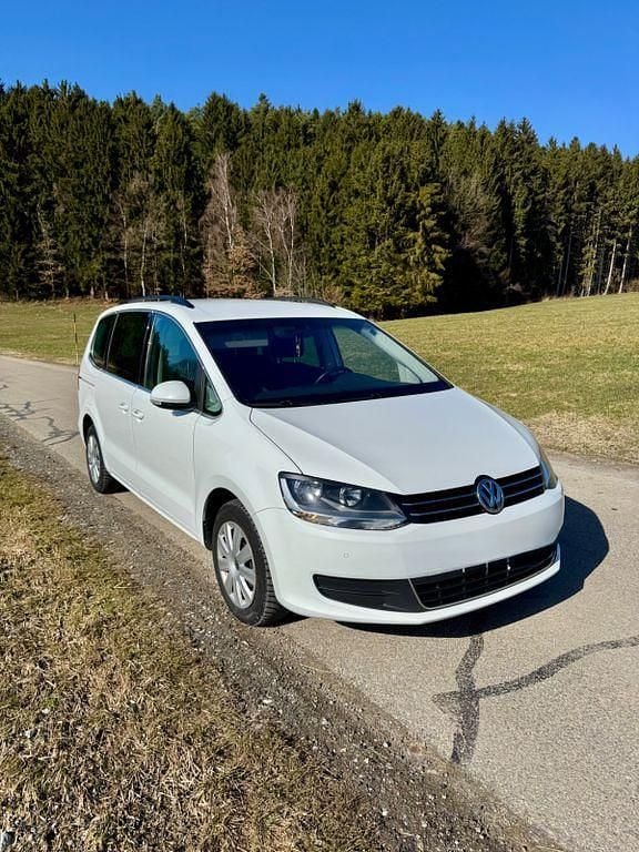 Gebraucht VW Sharan Trendline 150 PS (110 kW) 2016 Van / Kleinbus