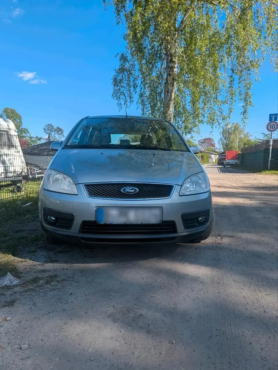 Gebraucht Ford Focus 101 PS (74 kW) 2004 Silber Kombi