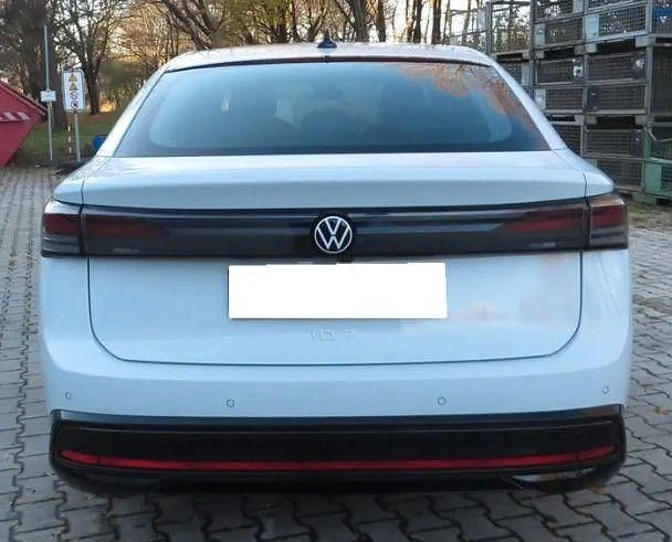 Gebraucht VW ID.7 Pro 210 kW (286 PS) 2024 Weiß Limousine