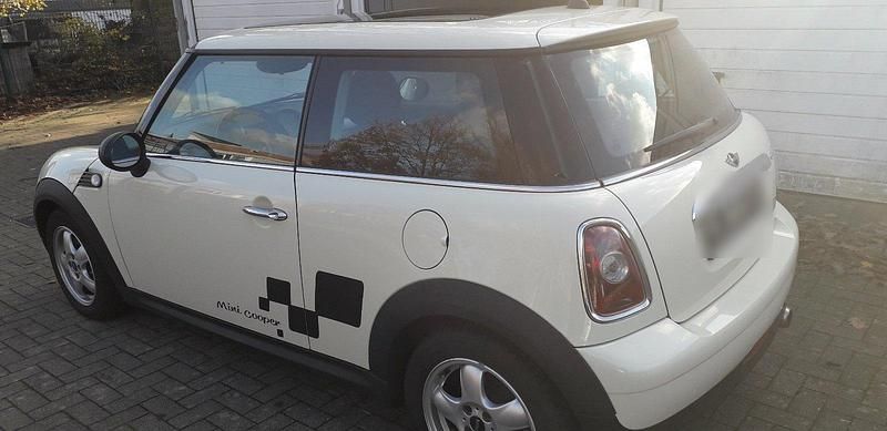 Second-hand Mini ONE 95 CP (69 kW) 2009 Alb Hatchback