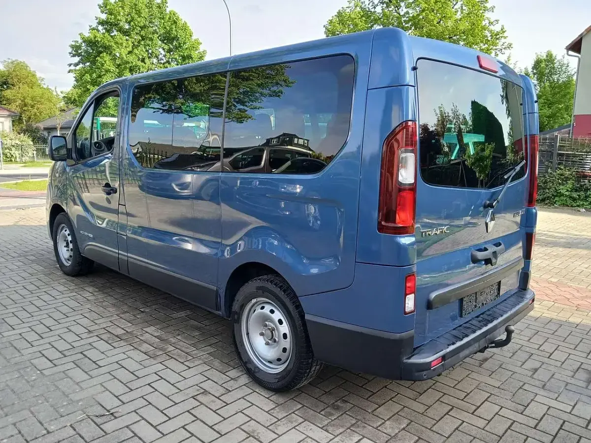 Gebraucht Renault Trafic 125 PS (91 kW) 2017 Blau Van / Kleinbus