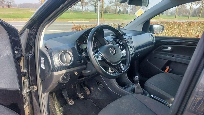 Gebraucht VW up! move up! 60 PS (44 kW) 2018 Schwarz Kleinwagen