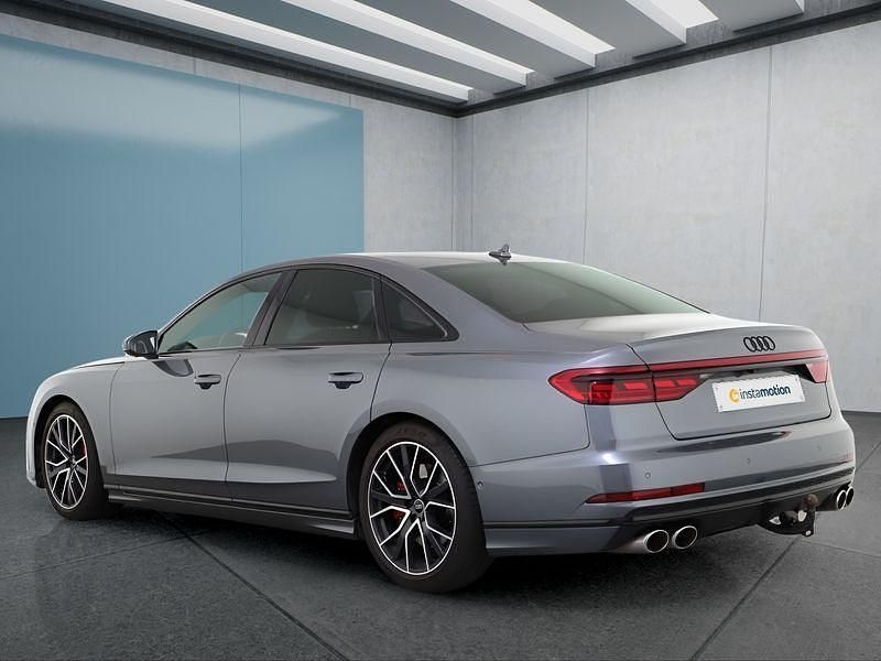 Gebraucht Audi S8 571 PS (419 kW) 2021 Grau Limousine