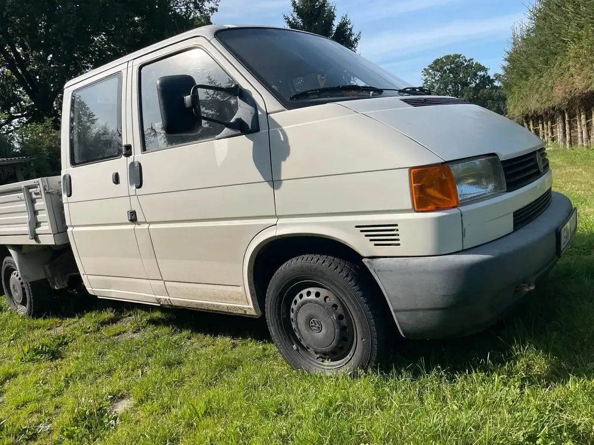 Gebraucht VW T4 102 PS (75 kW) 2000 Weiß Van