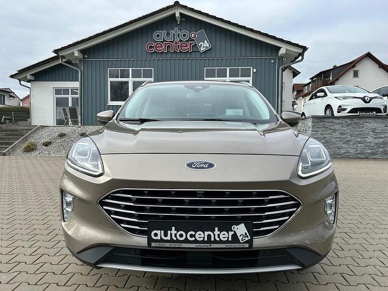 Gebraucht Ford Kuga Titanium 150 PS (110 kW) 2020 Silber SUV