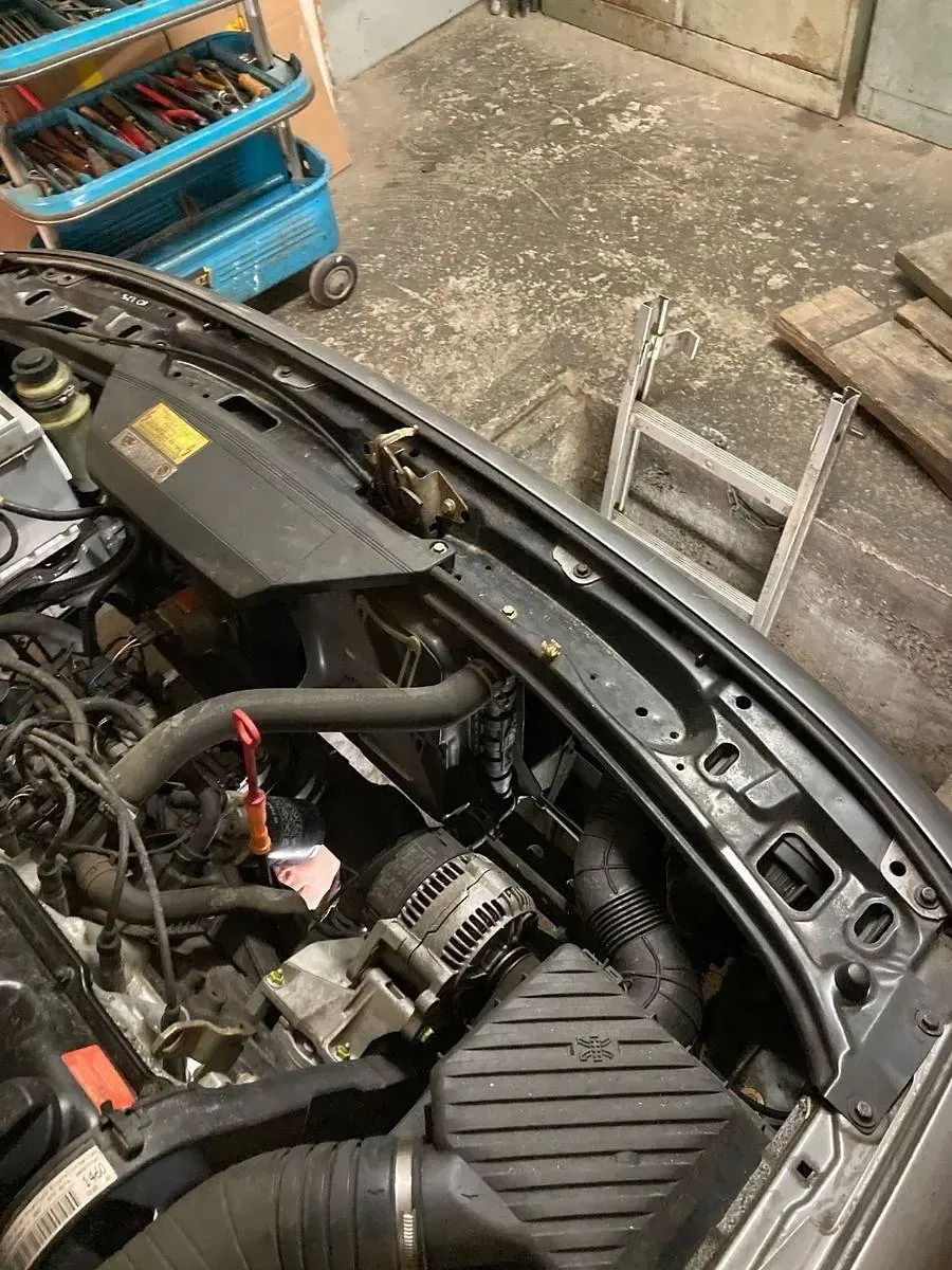 Gebraucht VW Passat 90 PS (66 kW) 1994 Grau Van / Kleinbus