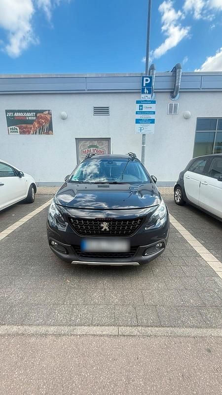 Grau Gebraucht 2017 Peugeot 2008 GT-line SUV | 6.500 € (Superpreis) - Bild 1/4