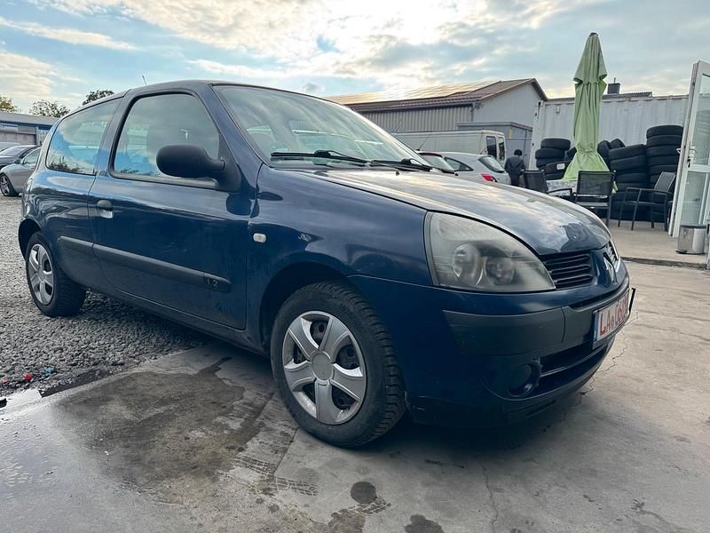 Schwarz Gebraucht 2003 Renault Clio II Kleinwagen | 990 € (Fairer Preis) - Bild 1/4