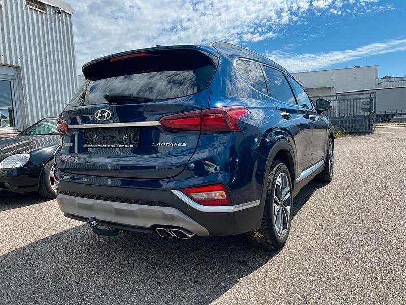 Gebraucht Hyundai Santa Fe Premium 200 PS (147 kW) 2019 Blau SUV