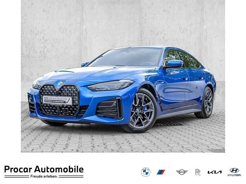 Blau Gebraucht 2024 BMW 420 M Sport Coupé | 45.990 € (Guter Preis) - Bild 1/4