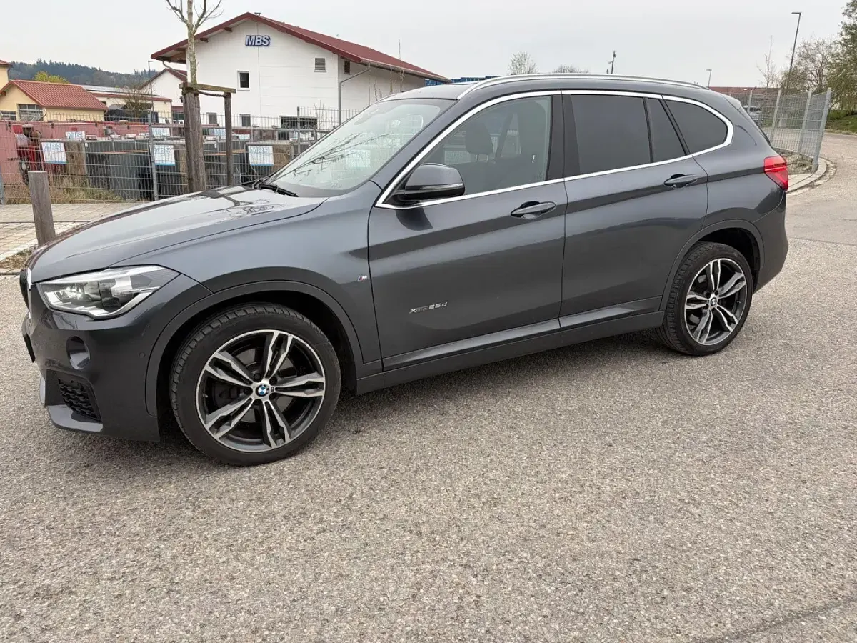 Gebraucht BMW X1 M Sport 231 PS (169 kW) 2017 Grau SUV