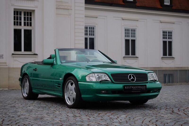 Grün Gebraucht 1998 Mercedes SL320 AMG Cabrio | 44.500 € - Bild 1/4