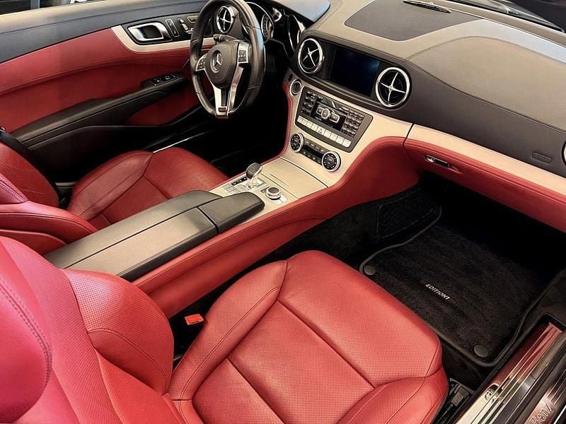 Gebraucht Mercedes SL350 AMG 306 PS (225 kW) 2012 Schwarz Cabrio