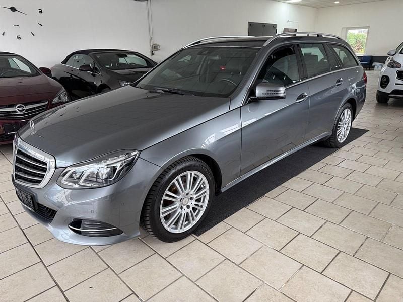 Gebraucht Mercedes E300 231 PS (169 kW) 2015 Grau Kombi