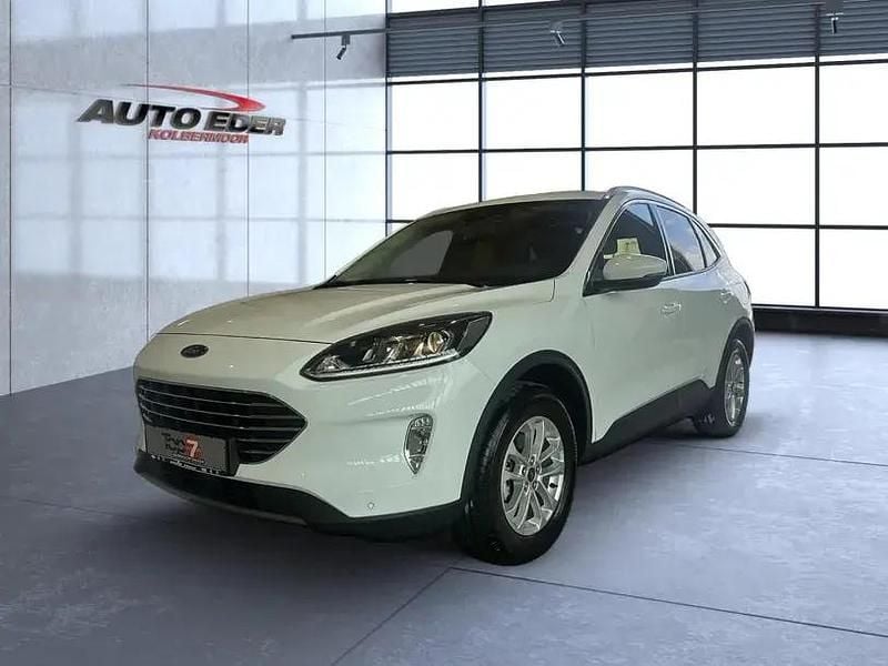 Usado Ford Kuga Titanium 179 HP (131 kW) 2024 Branco SUV