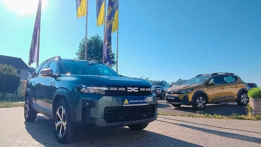 Neu Dacia Bigster Journey 140 PS (102 kW) 2026 Grün SUV