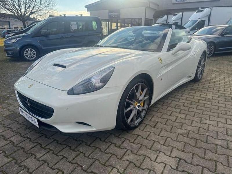 Bianco avus 100 (3100) Gebraucht 2012 Ferrari California Cabrio | 107.900 € (Superpreis) - Bild 1/4