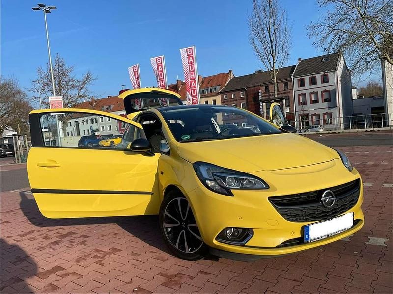 Gebraucht Opel Corsa Color Edition 95 PS (69 kW) 2014 Gelb Kleinwagen